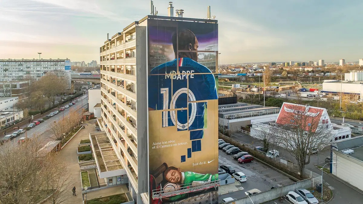 出典：Nike x Kylian Mbapp | Global Street Art